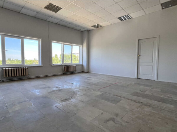 Офисные помещения 860 м²